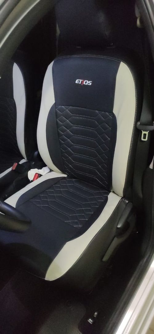 Jogo de Capas Em Couro Para Bancos Toyota Etios Prime Costura Scorpion Preta Monshell