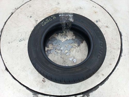 PNEU HARMONIC 195/60R15  R