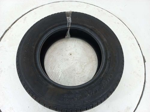 PNEU PIRELLI 215/65R16 100H RA