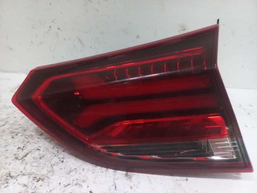 LANTERNA DA TAMPA DIREITA CHEVROLET TRACKER 1.2 2023