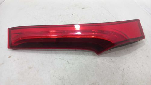 LANTERNA DA TAMPA ESQUERDA HONDA FIT 1.5 2021