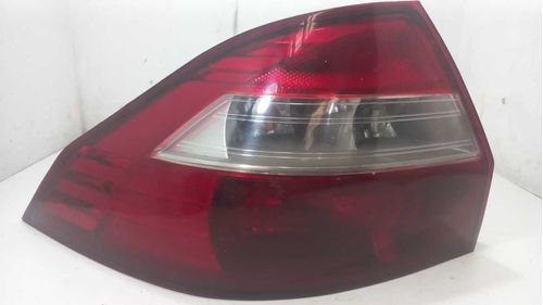LANTERNA ESQUERDA CHEVROLET PRISMA 1.4 2010