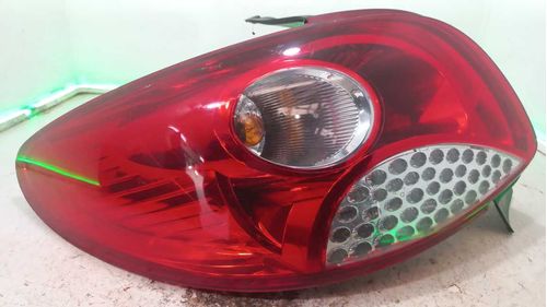 LANTERNA ESQUERDA PEUGEOT 207 1.4 2013