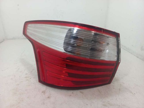 LANTERNA ESQUERDA FIAT GRAND SIENA 1.4 2015