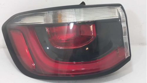 LANTERNA ESQUERDA JEEP COMPASS 2.0 2016