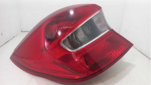 LANTERNA ESQUERDA FORD KA 1.0 2015