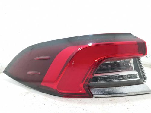 LANTERNA ESQUERDA TOYOTA COROLLA 1.8 2020