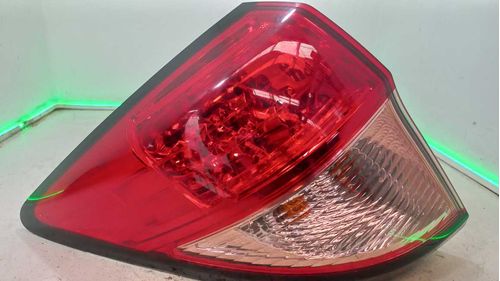 LANTERNA ESQUERDA HONDA HR-V 1.8 2016