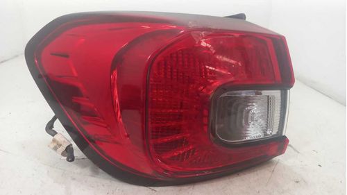 LANTERNA ESQUERDA FIAT ARGO DRIVE 1.0 2019