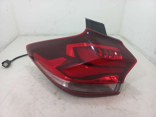 LANTERNA ESQUERDA CHEVROLET TRACKER 1.2 2023