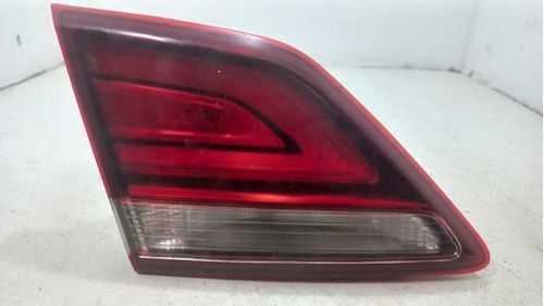 LANTERNA DA TAMPA ESQUERDA HYUNDAI HB20S 1.6 2017