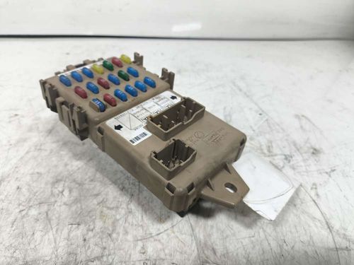 CAIXA DE FUSIVEIS SUBARU FORESTER 2.5 2007