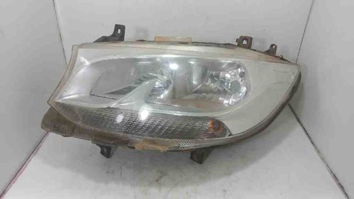 FAROL ESQUERDO - VAN MERCEDES BENZ SPRINTER 2.2 2022