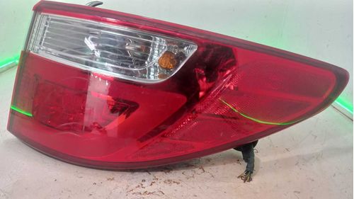 LANTERNA DIREITA HYUNDAI SANTA 3.3 2014