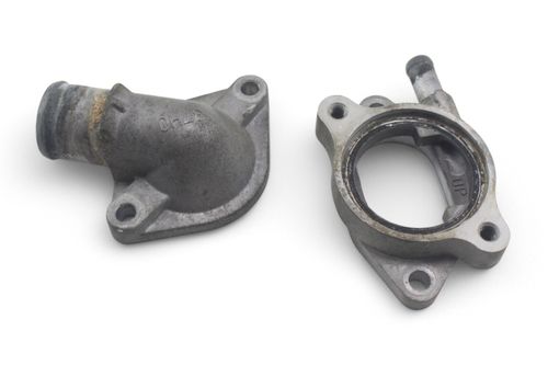 carcaça válvula termostática Suzuki Gsxr Srad 750 10-14