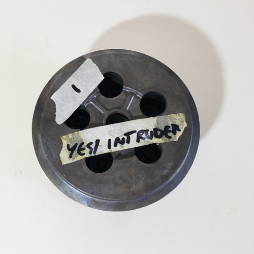 Cubo + Plato Da Embreagem Suzuki Yes 125 Intruder Original